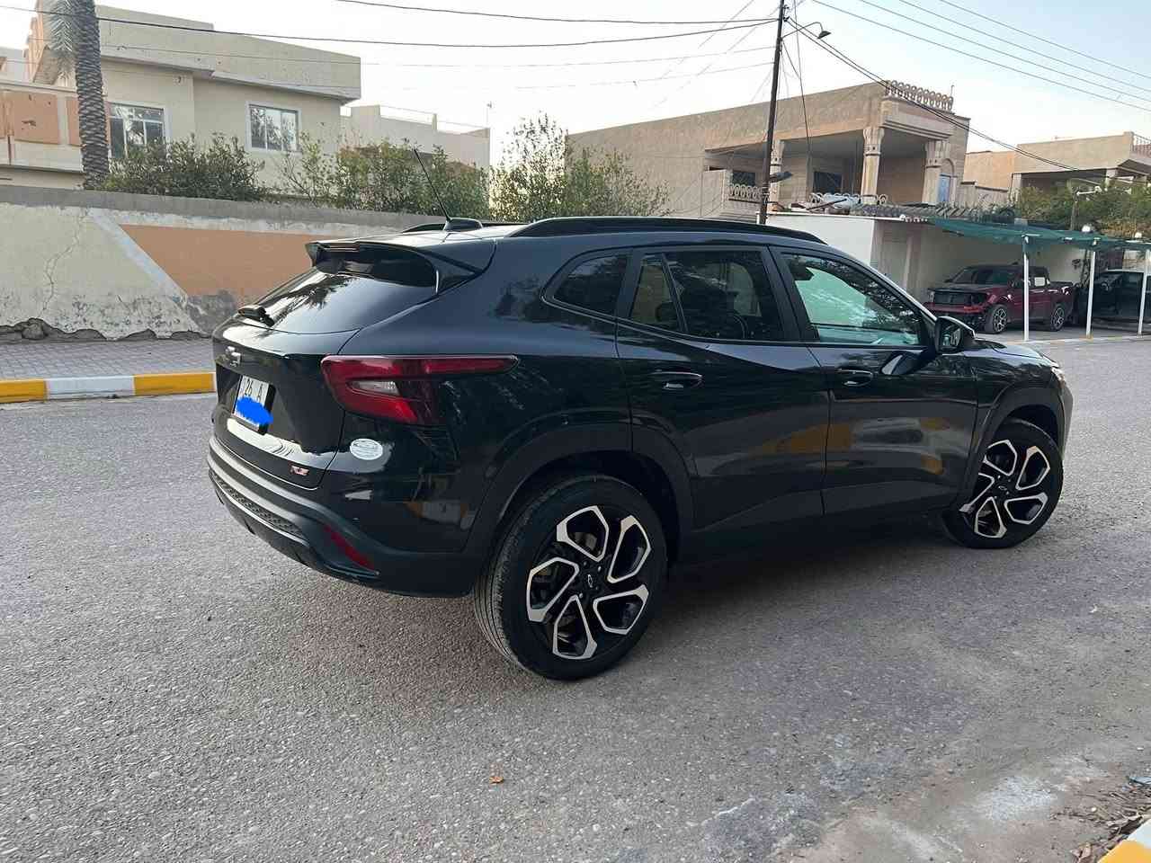 السلام عليكم
‏للبيع شوفرليت تراكس  2024
‏وارد امريكي ضرر جاملغ+ بنيد يعني بيه قطعتين صبغ 
بدون بارد وشخوط وتكحيل 
سيارة حلوة وجديدة لوك ماشيه 22 يعني بحالت الوكاله 

مواصفات RS
بصمه تشغيل +تشغيل عن بوعد
شاشه دجيتل    ويل كروم 
رادار امامي شغال  
يحكم ستيرن كامل  
شاشه كبيره + كاميرا دوارة 
رقم الشاصي مرفق مع المنشور 
‏سيارة رقم صلاح الدين الدولي سنويه جديده هزه جديده يعني شرط التحويل 
‏السعر 143وبيه مجال الشراي يخابر 
***********
