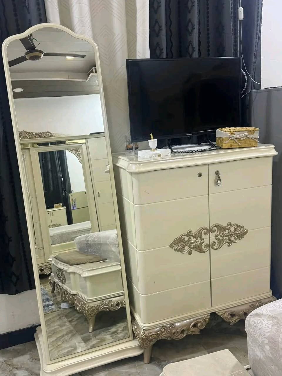 غرفه تركي ٧قطع اخت جديده ضخمه بمليون بيه مجال بسيط جدا لشراي بابل محاويل ميشتري ليجي خاص


**إذا كنت صاحب هذا الإعلان وتريد حذفه لأي سبب، رجاءا أرسل رسالة إلى الدعم الفني**