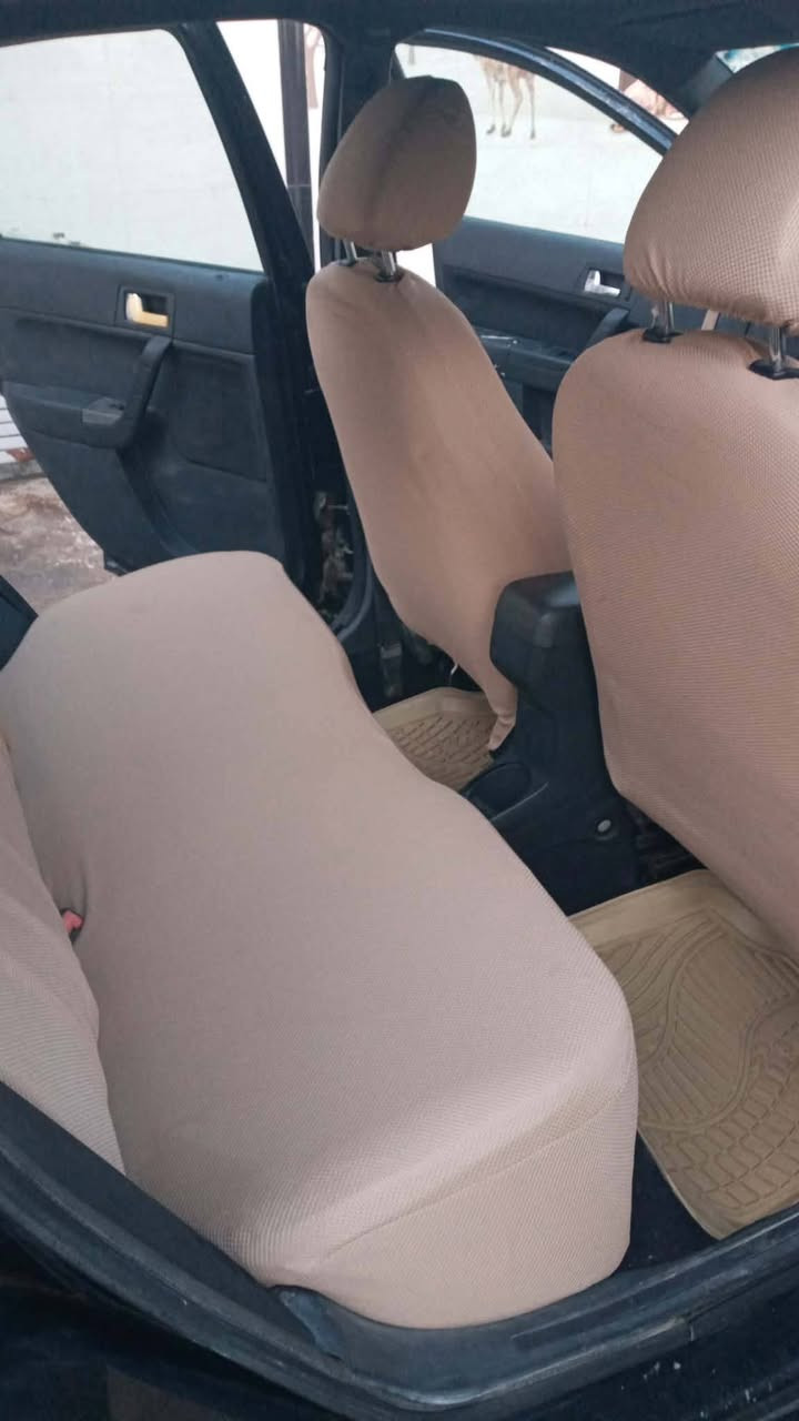 فورد فوكس 2009 مدفوع كمرك وموجود قرص بانتظار فتح التسجيل -للمعلومات كابريتا هانفي السعر ٣٥ وبيها مجال للطيبين 
📞*********** العنوان الضلوعيه
