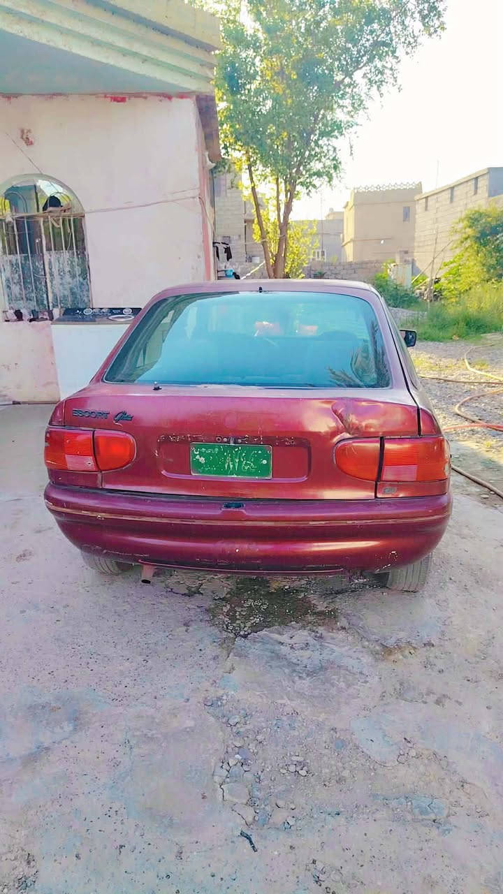 السلام عليكم سيارة فورد مسجلة مانندل راعيها مكفولة. 
كير محرك شرط مراوس شعندك نزل حتا اذا فرق مو مشكلة 
نزل شعندك سيارة مراهم 
***********
