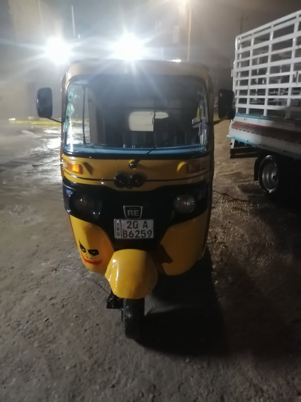 سلام عليكم للبيع  تكتك موديل 18 مكينه 20 تكتك خير من الله  رقم بسمي تحويل ثني يوم سعر 5ونص لعنون ديالى بعقوبه رقم الهاتف ***********
