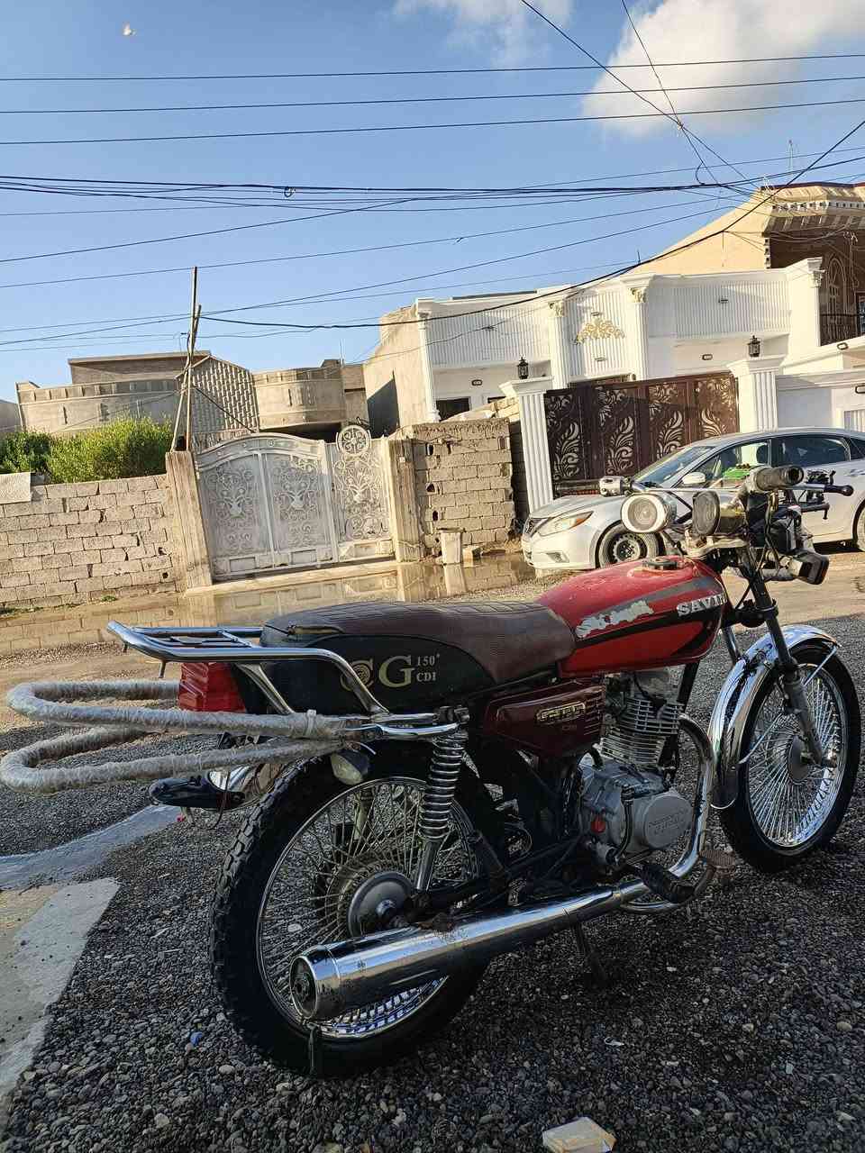 سلام عليكم للبيع تايكر صينيه الزنجيل موجوده بس اشدها 350 قفل 🔥 مكاني تكريت القادسيه خاص او رقم ***********
