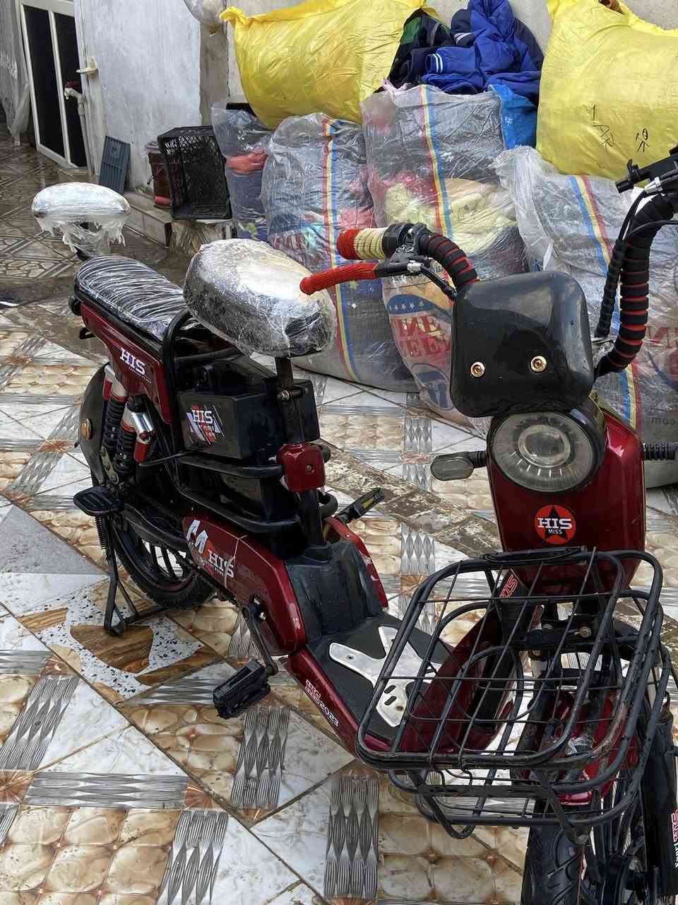 دراجة شحن للبيع موديل 2024 دراجه مابي عيب فول مواصفات حجم كبير سعر 300 بي مجال قليل عنوان كركوك پنجا علي قريب قاعه مير سمايل رقم ***********
