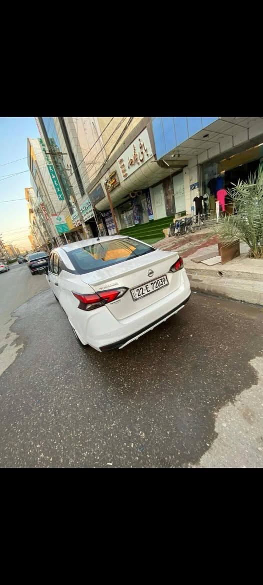 السلام عليكم سياره نيسان فيرسا موديل 2021 رقم اربيل الجديد الدولي بأسمنه تحويل ثاني يوم سياره نظيفه عدا المذكور في السونار البيع المحرك والكير بشرط تايرات جديد صدر نظيف كهربائيات جاهزه سياره استعمال قليل البيع بل النقد والقسط على من يريد تفاصيل اكثر يتصل على الارقام التاليه /***********/***********
