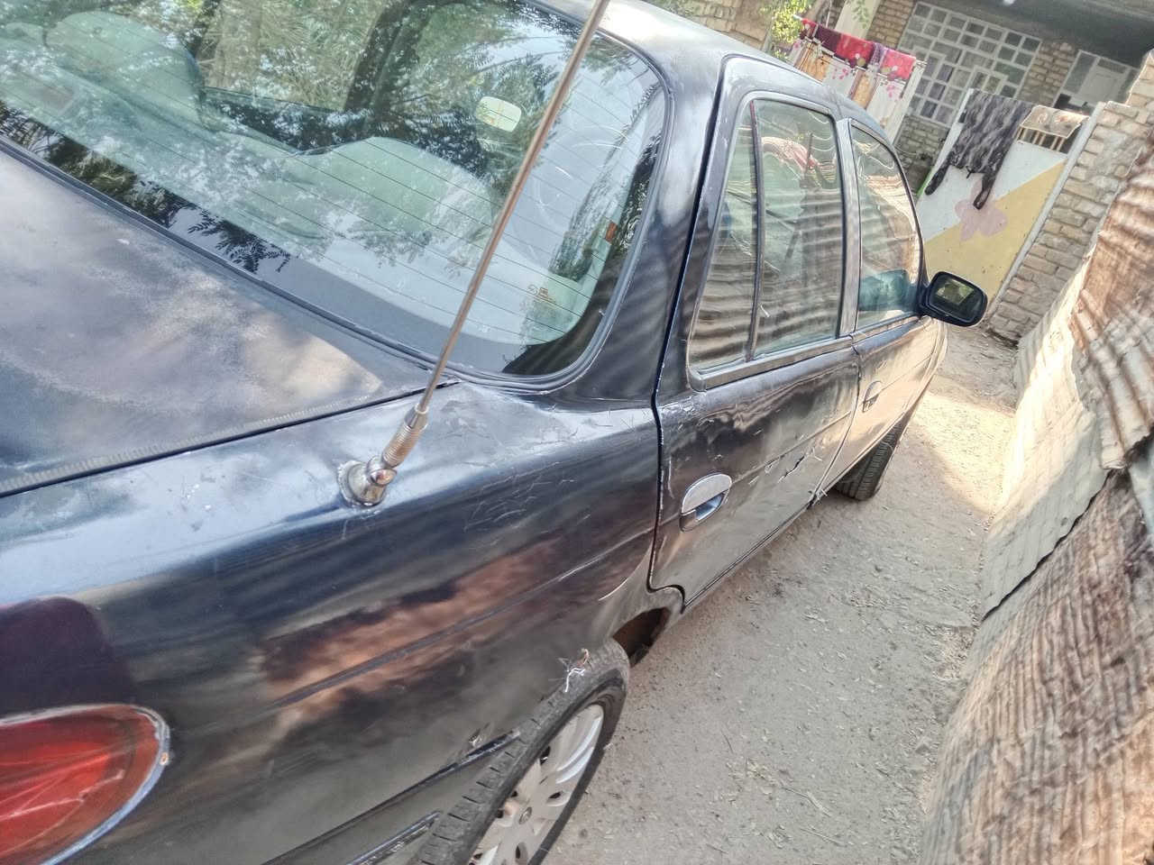 السلام عليكم كيه سيفيا موديل 93 رقم بغداد انكليزي للبيع ***********
