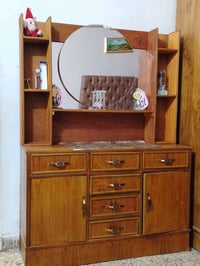 غرفه للبيع للأستفسار على هذا الرقم ٠٧٧٤٧٩٨٨٠٩٠