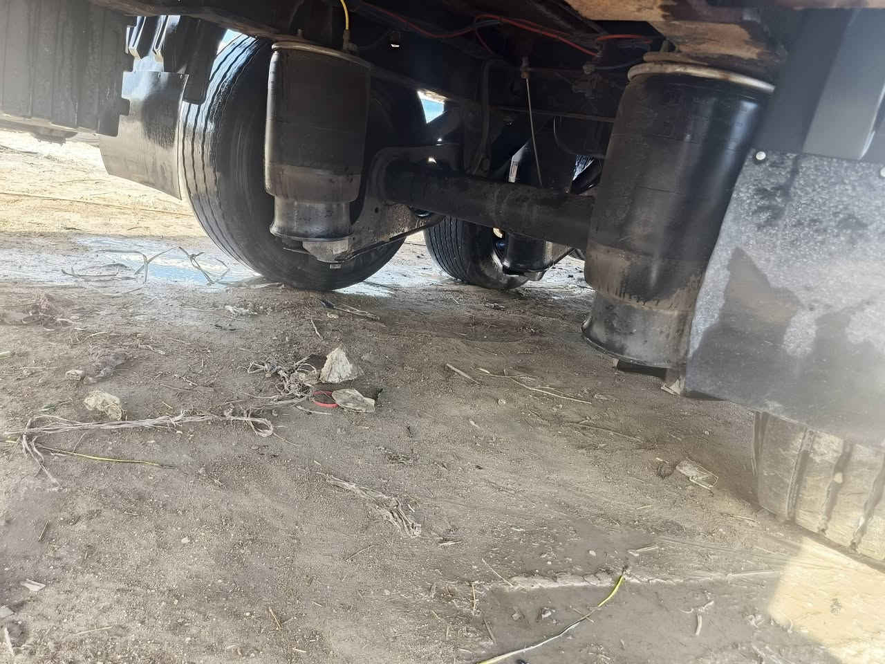 البيع عربانه جادر مسرح كرونه دنكير ساف دخول جديد رقم وسنويه شرط تحويل شاصي ضخين كفاله عامه جوبلس برميل عربانه احله من صور  مكان كربلاء سعر ٧٥وبيه مجال حك جيه ***********
