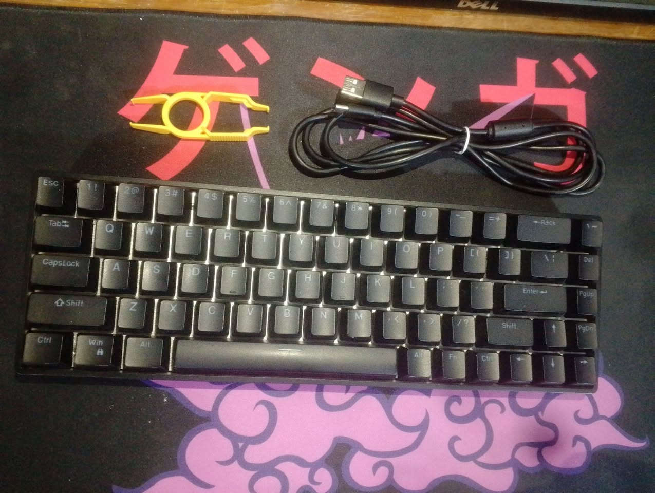 السلام عليكم 
كيبورد مغناطيسي للبيع فول rgb واير 
جديد للبيع اسمة ravan 68
نوع السوتش CIY Hyper Magnetic Switch من افضل انواع السوتشات المغناطيسية بلسوك
قدرة استجابتة 0.1 بتأثير Hall effect


**إذا كنت صاحب هذا الإعلان وتريد حذفه لأي سبب، رجاءا أرسل رسالة إلى الدعم الفني**