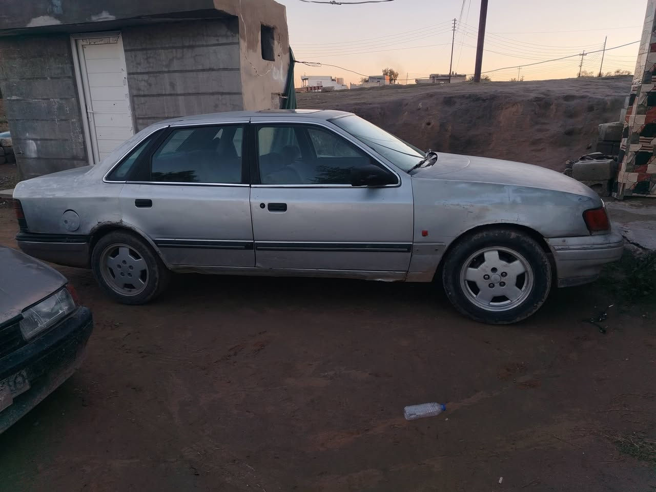 السلام عليكم فورد سكوربو رقم الماني كركوك سنويه خضره محرك اربعه سلندر  كير خير من الله صدر تواير زينات بيع مراوس حسب القناعه واذا مقدمه زينه معا ضمانات هم حاضر الرقم ***********
