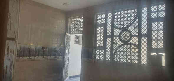 🏛 مكـــــتــــب مــحــــمد الامــــارة للـــعـــقـــار 🏛

🎗 نعلن عن بيع بيت في الدبية الثالثة قربة دائرة الكهرباء 🎗

♦️-- مساحه 200 متر ❗️✅️
♦️-- واجه 10 م ↔️✅️
♦️-- النزال 20 م ↕️✅️
♦️-- عرض الشارع 10 متر ✅️
♦️-- طابق واحد يحتوي على :- غرفتين + هول + اسنقبال + مطبخ + صحيات داخلية وخارجية + طرمة كبيرة + حديقة كبير
.
♦️-- المنطقة توجد فيها خدمات  ماء + كهرباء + بناء

♦️-- السعر بالنقد 110 وبي مجال !!

♦️-- السعر عن طريق المبادرة 115 وبي مجال !!
_______________________________
لـــلاســــتـــفـــســـار الاتـــصـــال عـــلـــى :
📱📱📲📲

*********** رسول الامارة
.
#عنوان_المـــكـــتــب
طشاش الثانية / نهاية شارع الاسعاف الفوري / ركن توزيع عميشة والضباط

🏛 مكـــــتــــب مــحــــمد الامــــارة للـــعـــقـــار 🏛 دهل اوران
