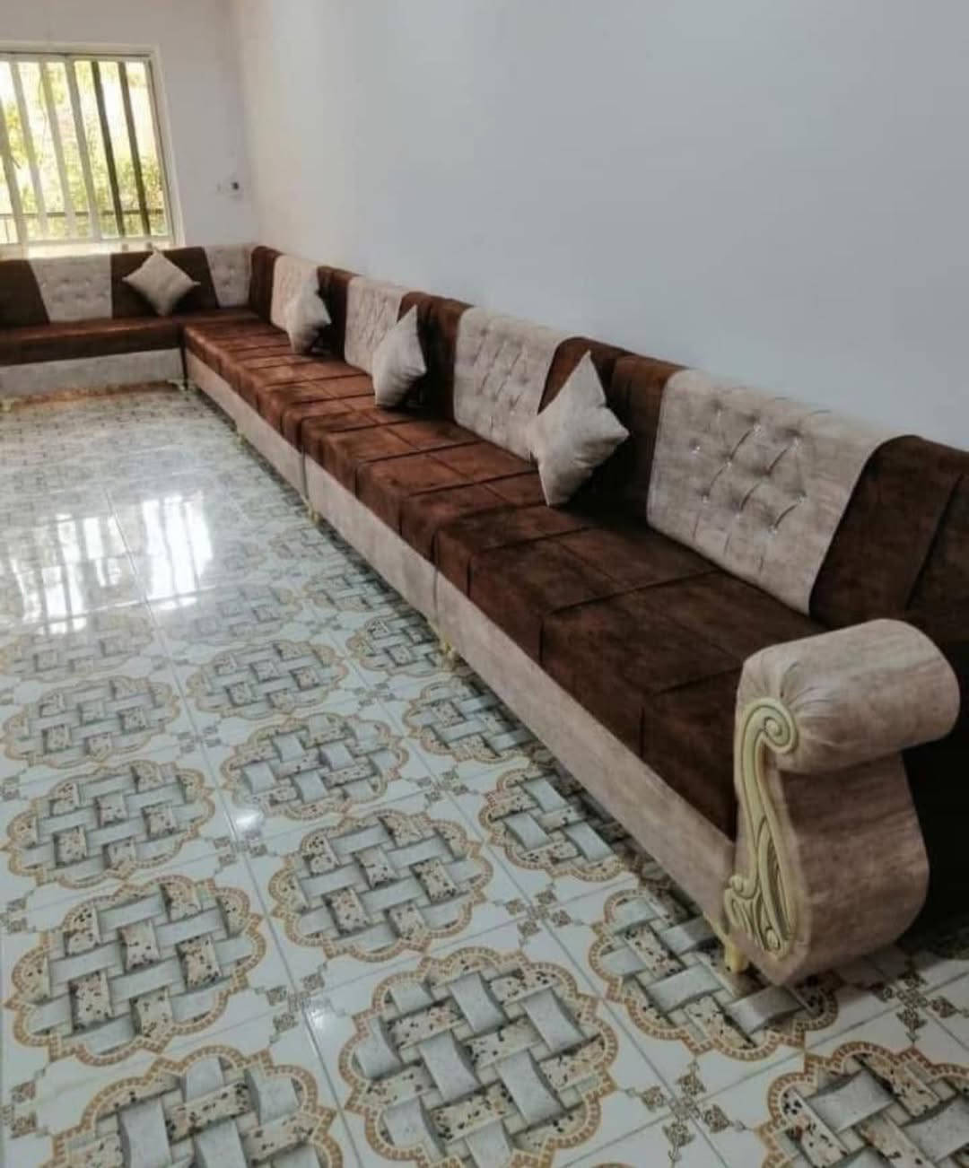 ديوان سعر المتر 75 الف فقط 🔥مع كوشات وطبلات هدية😍
شغلنه تزكام تفصال حسب الطلب من حيث موديل ولون و عدد مقاعد شغل عراقي ضمان 5 سنوات حقيقي 
خشب جام روسي  وبلوك  وسفنج مميز اول مضغوط 
وقماش تركي قديفه و وتر بروف وكتان حسب طلب 

📍العنوان كربلاء/ شارع الروضتين مقابل ماركت كاظم ابو لحمة
للاستفسار اكثر يرجى مراسلة الصفحه 
او الاتصال على الرقم واتساب متوفر
 اسيا ***********
اثير *********** 
متوفر واتساب

فمعنا انت الرابح •• 
•لضمان حق المشتري •
والتاكد من جودة العمل 
يمكنكم زيارتنا والاطلاع على كل تفاصيل العمل 

{• نفتح الابواب امامكم لاننا واثقين من عملنا •} 
عمل ديوان حسب الطلب 🔴🔴
عمل تخم حسب الطلب 
عمل مقاعد اضافية🛋🛋
عدنا كادر يجيكم ياخذ القياسات الكم مجاناً🥰
