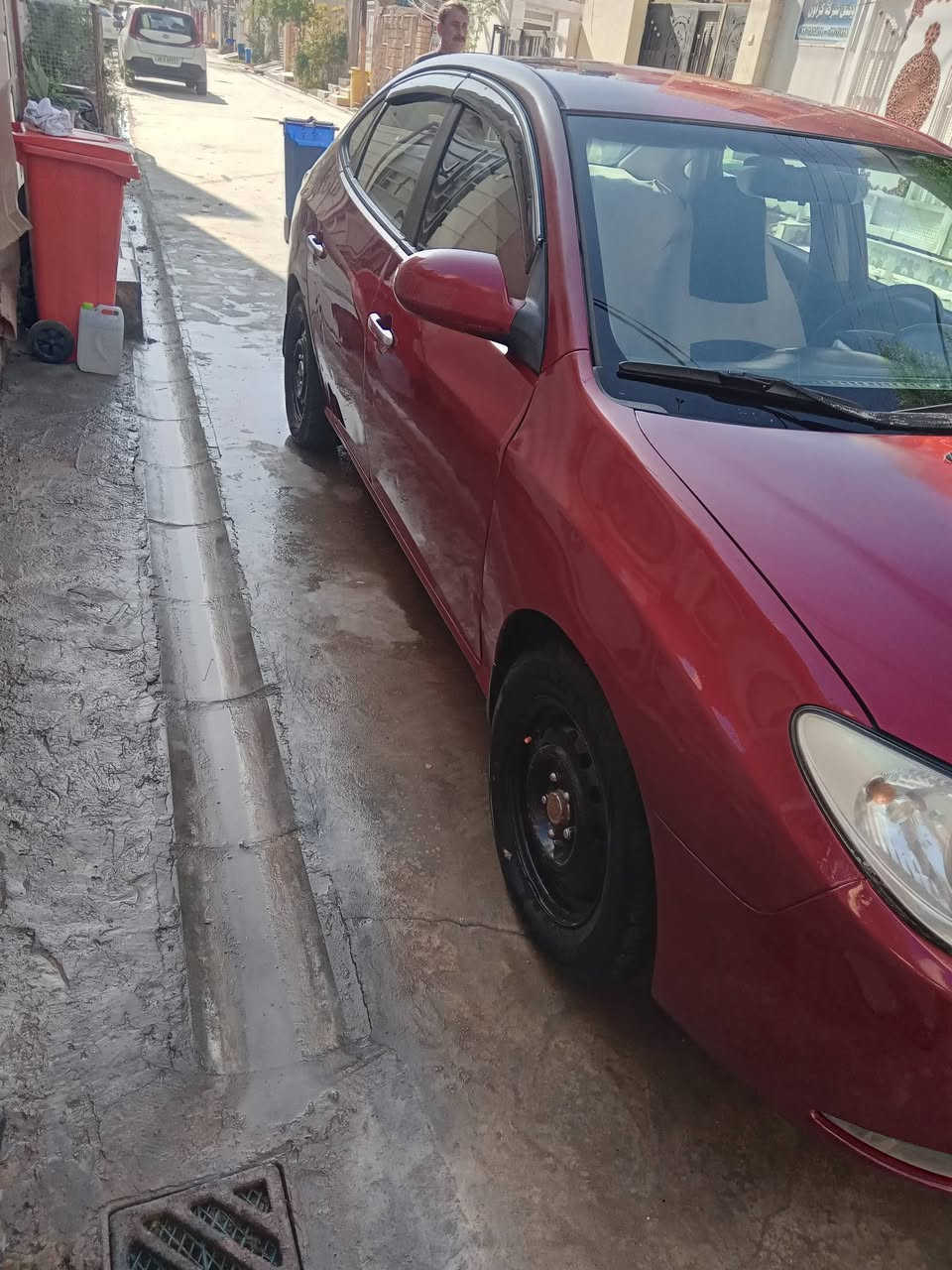 السلام عليكم
النترا ٢٠١٠ وارد امريكي،  محرك ٢٠٠٠ دوش ، كير ومحرك وصدر مكفولات،  بيها ٦ قطع صبغ بدون دواخل رقم بغداد دولي جديد 
السعر : ٩٠ ورقة 
العنوان بعقوبة الجديدة 
رقم الهاتف: ***********
