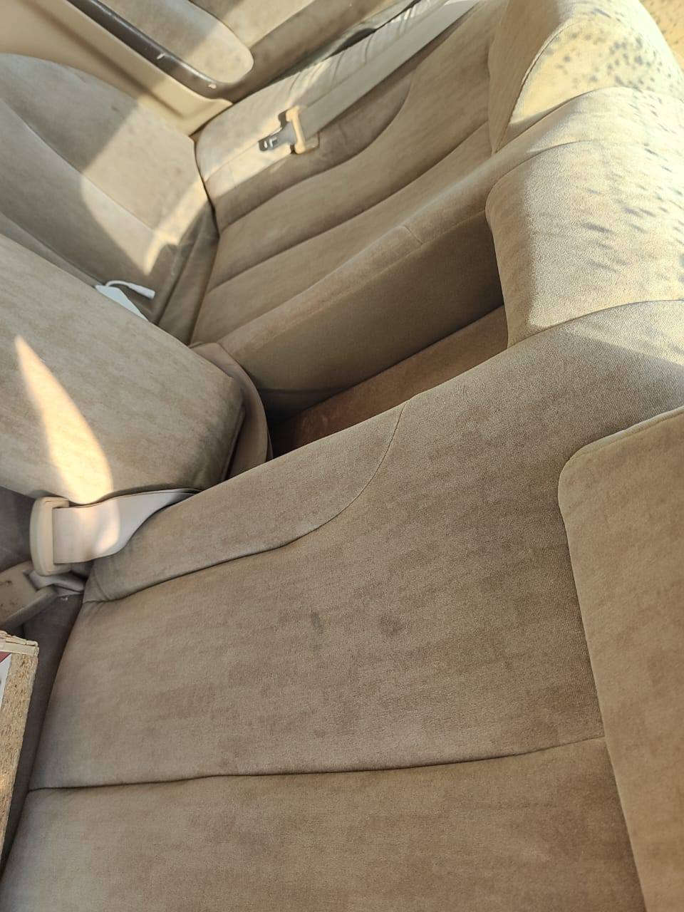 السلام عليكم ورحمة الله وبركاته.... اخوان سياره نيسان للبيع سياره حلوه ونظيفه دواخل السياره جيده جدا.. كير مكينه تبريد كهربائيات جيد جدا.... سياره موديل ٢٠٠٢ التحويل مباشر.... مكان السيارة بغداد المنصور...السعر المطلوب ٦٥ورقه.... للاتصال والاستفسار ع الرقم ***********
