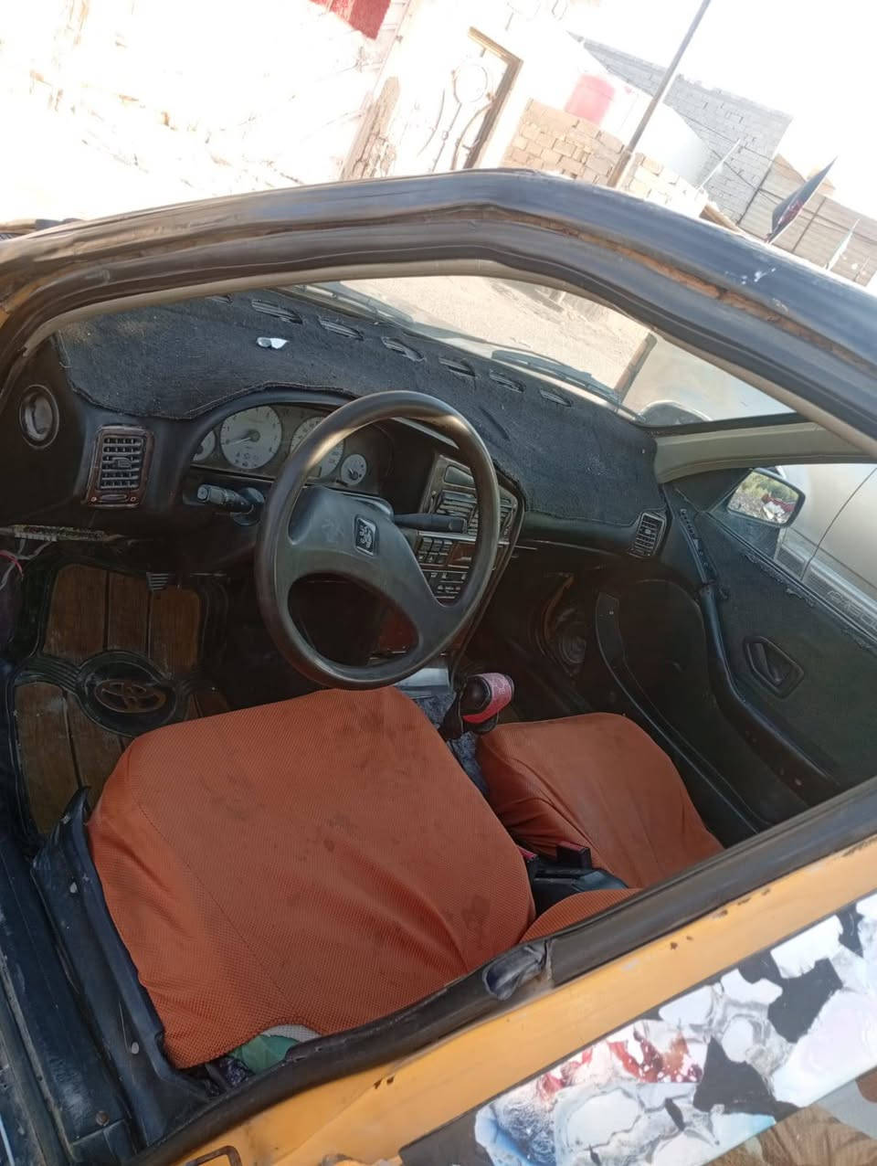 السلام عليكم بيجو مديل 2009كير محرك كورله بيكاشو توني مجفت المحرك بحاله منتازه البدي شوف العين السعر 25وبيه مجال قليل ***********
