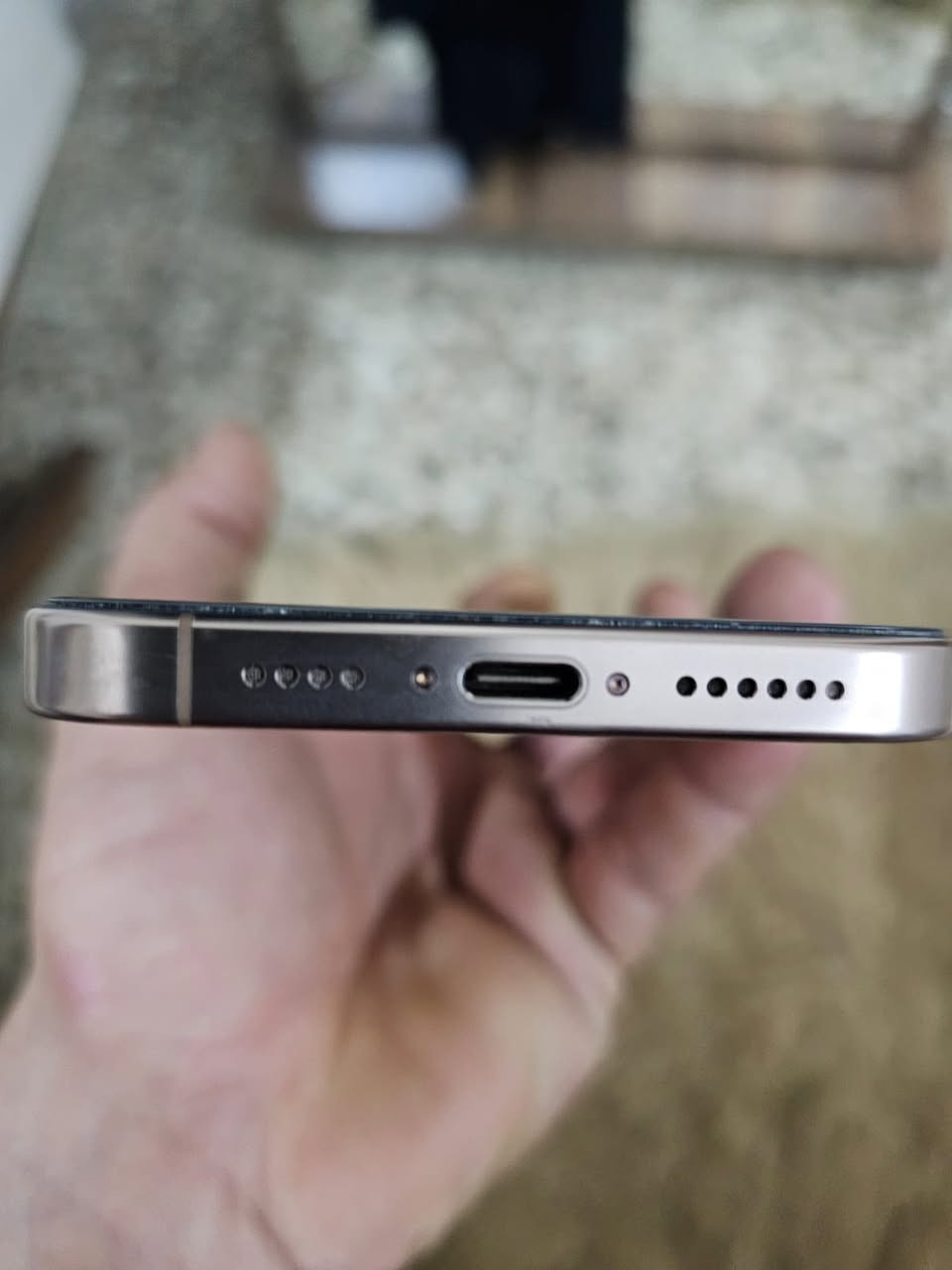 ايفون ١٦ برو ماكس ذاكره ٢٥٦ بطاريه ميه جهاز عربي ماستر شرق اوسط بعده بضمانه جديد تفحصه وتاخذه من باب البيت ب١٥٥٠ قفله عنوان بغداد حي القاهره


**إذا كنت صاحب هذا الإعلان وتريد حذفه لأي سبب، رجاءا أرسل رسالة إلى الدعم الفني**