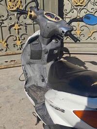 سكنس نثية للبيع دراجه كلهة بلادية نكرة سلف كلشي شغال معدلهة فوك 100 لا...