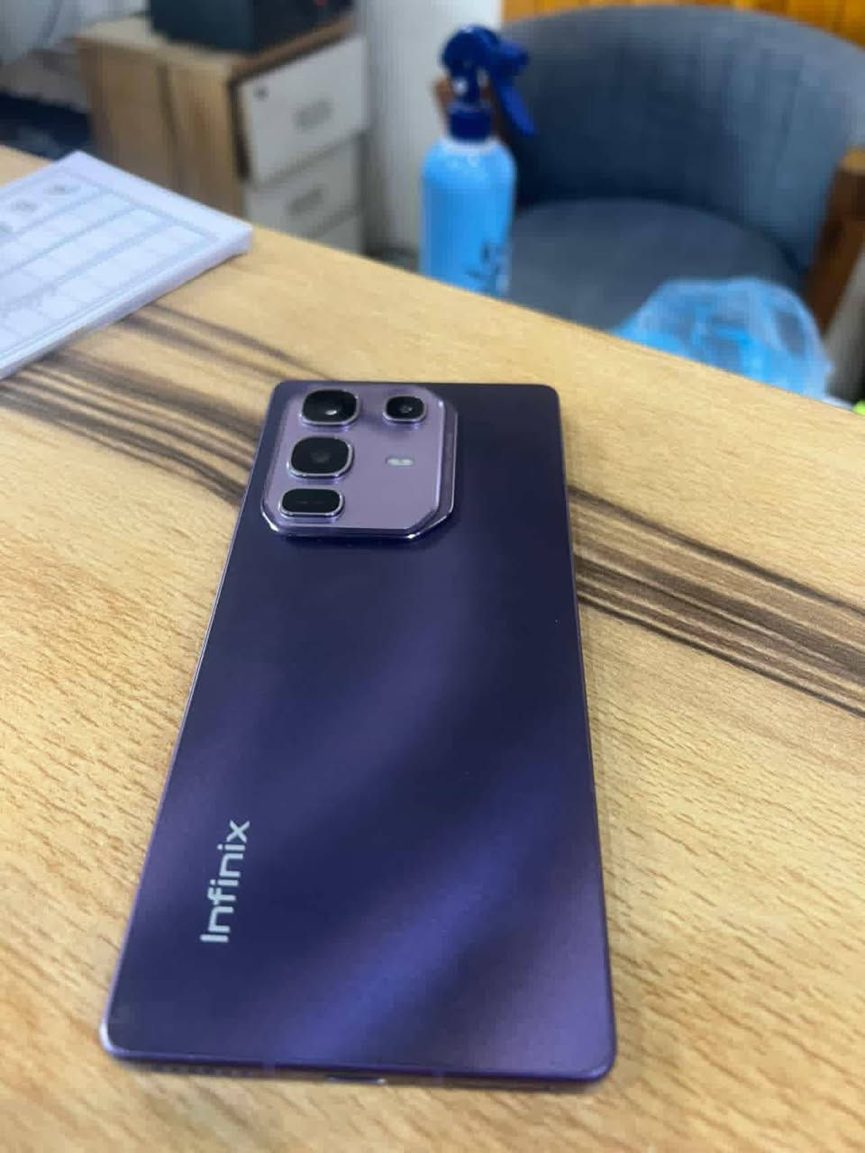 السلام عليكم مثل ما واضح بل صوره شاشاه ما بيه شخط  هاي بل لاسق سعر ٢٠٠


**إذا كنت صاحب هذا الإعلان وتريد حذفه لأي سبب، رجاءا أرسل رسالة إلى الدعم الفني**