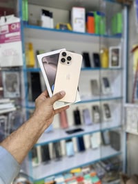 آيفون ١٦ برو ماكس • ٢٥٦ • بطارية ٩٨