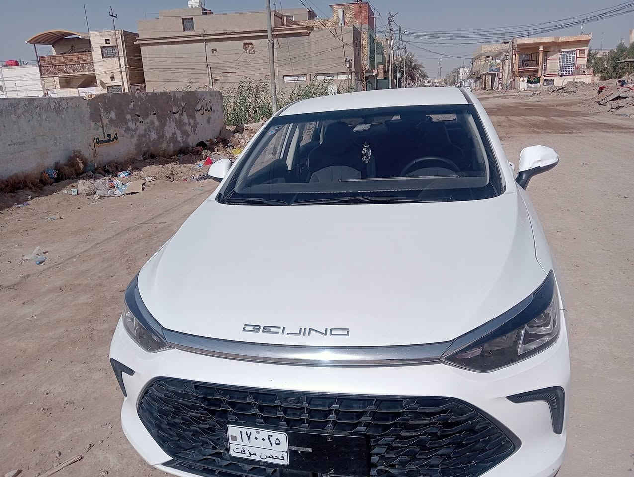 سلام عليكم بايك يو فايف السيارة ماشي 4000. بيه بس هاي الرصعه مثل ماموضح بالصورة السيارة كاعيات سبايدر ضمان شركة 3سنوات متوازي للبيعته عندي مريض والا سيارة خير من الله . شراي يراسل أو الاتصال *********** حتى تايرات مبدل لان تايرات الشركه يابسه رايده 16.5 حتى حدادية مرتبه ناعم السيارة كلش
