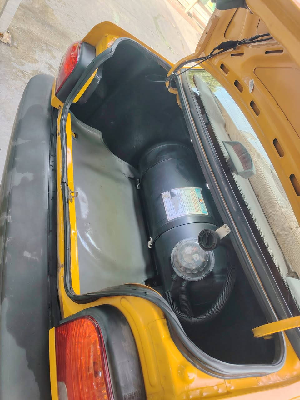 سايبا ٢٤لبيع مقفوله كفاله عامه سعر ٧٣عنوان بغداد شعب ***********
