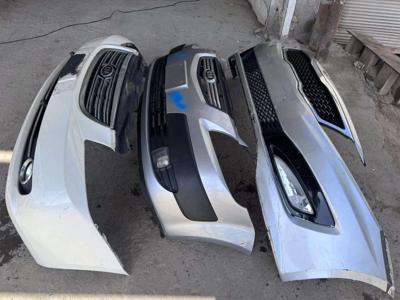 كافة قطع غيار السيارات الكورية كيا و هيونداي
الناصرية الحي الصناعي البلوك الرئيسي
***********/حسام
***********/علي
