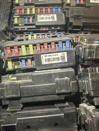 وصول وجبة قاعده فيوزات جملة فقط   التواصل وات ساب / 07811668333