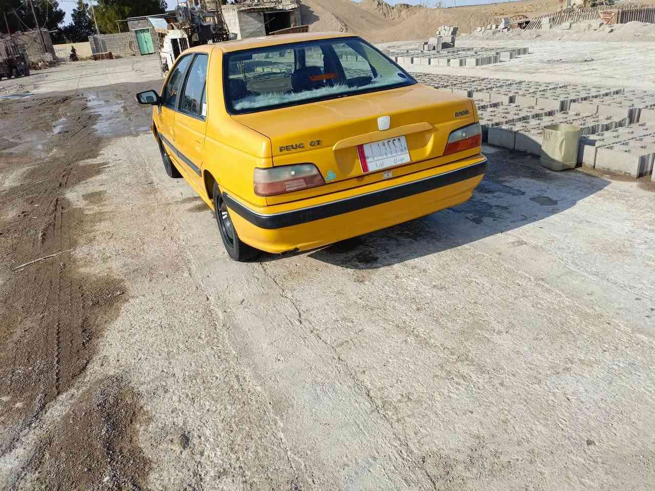 السلام عليكم بيجو باص موديل 2015 مقفوله كفاله عامه بيا فقط بنيد سياره جاهزه من كل شيء مصفره هيئه وغرامات رقم انجليزي باسمي تحويل مباشر مكان السياره عماره رقم صاحب السياره مكلف بالنشر ***********
