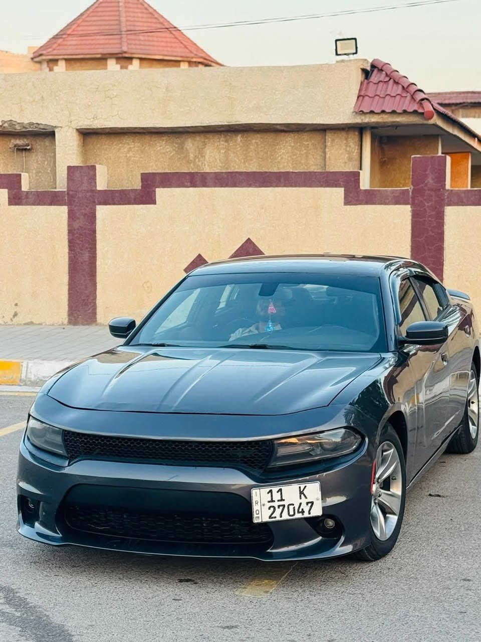 صلو على محمد وال محمد  
جارجر موديل 2015 sxt مكينه ٦ سلندر ٣٦٠٠ مكفوله هيه والكير كفاله عامه تبريد منضومه كامله مبدله جديده ثلج تبريدها السياره تخم تاير كله نضيف عل ايدي السياره ماشيه ١٢٩ الف السياره بيها صبغ ٥ قطع ابيع حزام اكفل القماره  وأكفل عيب شرعي السياره بسمي سنويه ل٢٠٣١ وهزه جديده 
السعر 160مكاني كوت بعقوبه التحرير رقمي ***********
