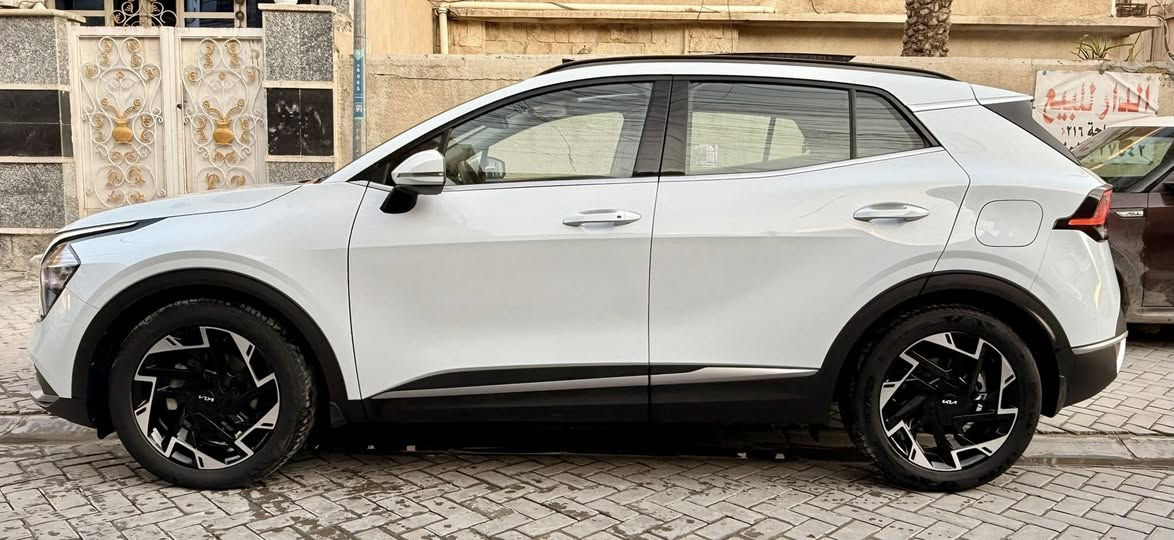 السلام عليكم كيا سبورتج 2023 خليجي مكفولة فول مواصفات 1/1 بانوراما كشنات جلد تدفئة وتبريد كشنات رادار جانبي حساس امامي خلفي شاشة كبيرة كامرا دشبول ديجتال رقم اربيل بسمي مكانها بغداد سعرها 228 ورقة ***********
