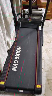 جهاز جري جديد مستخدم خمسه ايام مكاني موصل السعر 450بي مجال الشرايه رقم...