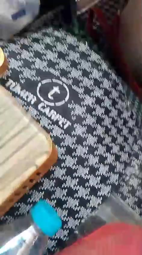 كيا هايس موديل 92 شايلين كراسيه مسوينها بوكس كير محرك كيا بريجو البصره راعيها موجود ما عليها غرامات مكانها ابو الخصيب السعر 20 اتصل على هذا الرقم +964 776 898 9899


**إذا كنت صاحب هذا الإعلان وتريد حذفه لأي سبب، رجاءا أرسل رسالة إلى الدعم الفني**