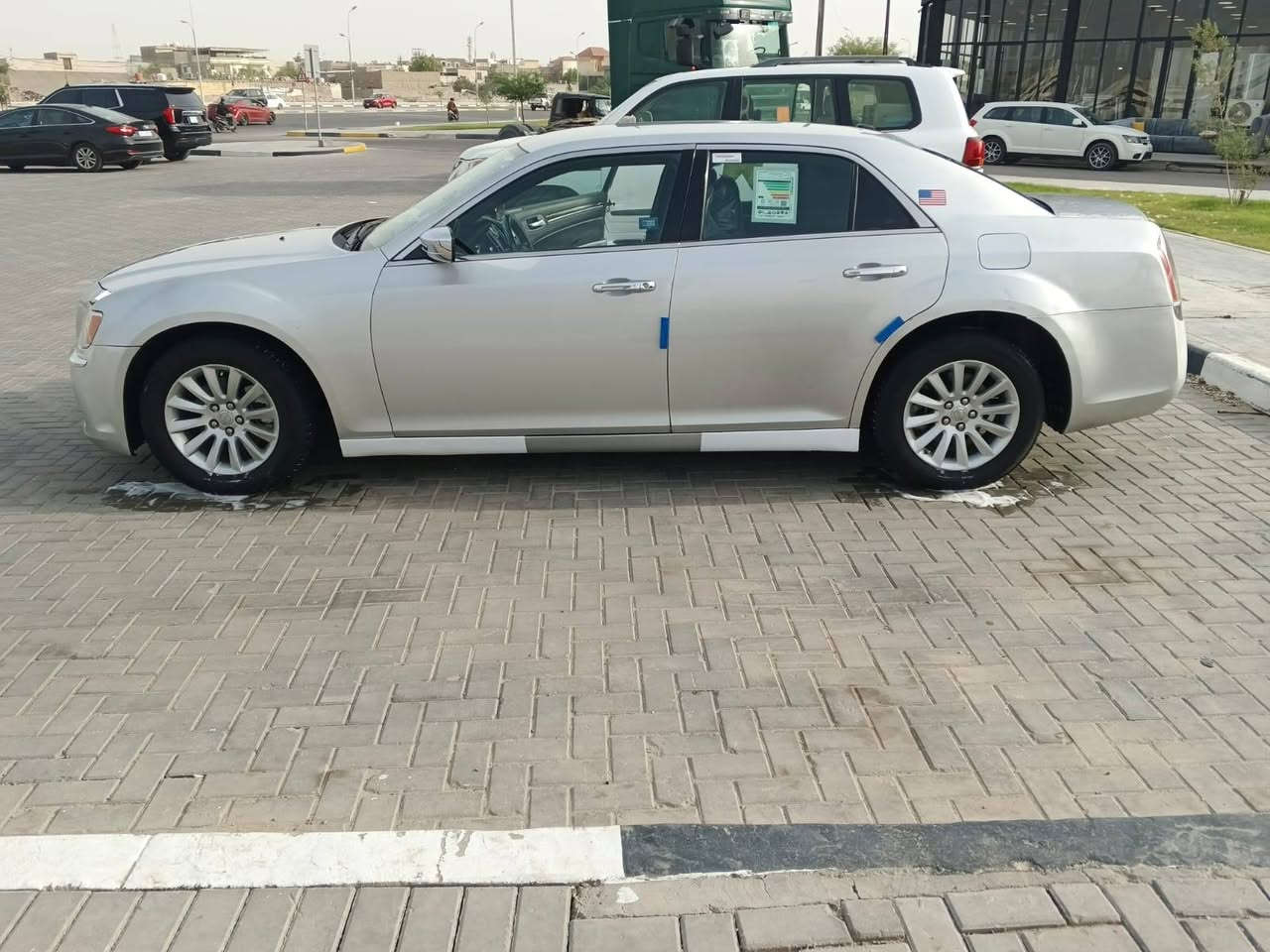 السلام عليكم دخول جديد للبيع او مراوس رجاء موشراي لتتصل 
دخول جديد 
اوباما 2014 اصل 
لون سلفري
كصتين  شغل باجات 
فول  تشغيل عن بعد
متومه شمالي  أرقام وسنويه  29
نضافه 100/100
مكينه كير اكسل كفاله
مكينه 3600
كير كصبه 
شاشا بلوتوث 
مسجل دمام 9سماعات
كشن كهربائي +تدفئه
 نقص فتحه 
تبريد ثلج  
مراوح +راديتر srt دبل فان انسه الحماوة ٩٢ ثابتة 

مثبت سرعه
نضافه كشر 100
نضافه داخل 100
حجر بيئة موجود بلادي
تخم تاير جديد
تخم ويل 20
سعرها 62   وبيه مجال 
سياره خير من الله الف ما ذب عليه
مكان سياره بصره  رحمه والديك الي مو شراي لا يكسر بحلال الناس رحمه الموتاكم
*********** واتساب
