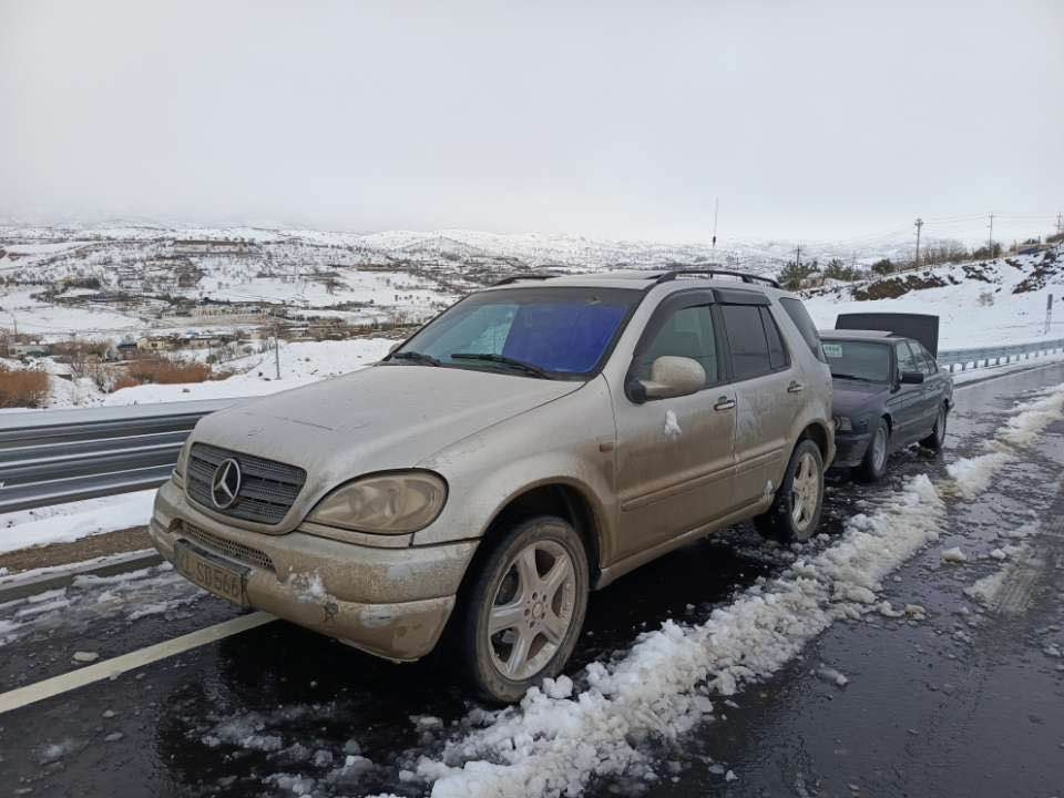 ماسليس ٢٠٠١ مه كينه ٦ پستن توماتيك ته بريد ٤ جام كاره با ده بل اكسل شاشه ئايپات سلايد.ته عديد سورعه گئرو مه كينه و ته بريد بئ عه يب. سه ياره كه مه نه فيسته. شوين هه ولير سعري ٤٠ كه ميك مه جال  فايبر واتس ئاب *********** السليمانية, العراق
