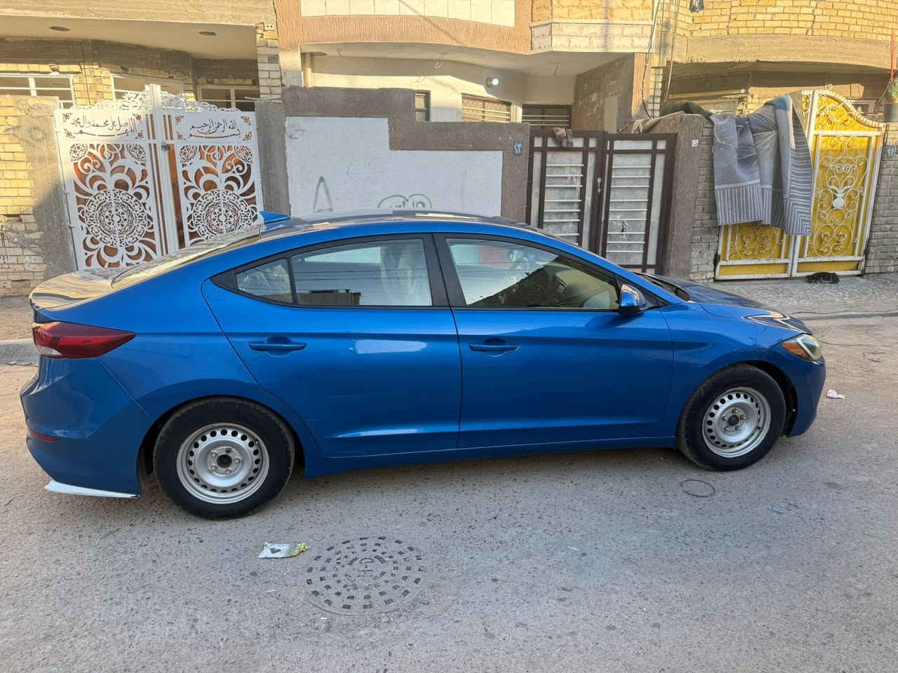 النترا موديل 2017
بأسمي تحويل ثاني يوم وارد أمريكي ضررها بنيد فقط بدون دواخل مكينه 2000 دوش المرغوب

 حداديه صدر مكينة كير تبريد خير من الله 

مكان السياره بغداد

 113 وبيها مجال قليل

رقم الهاتف ***********
