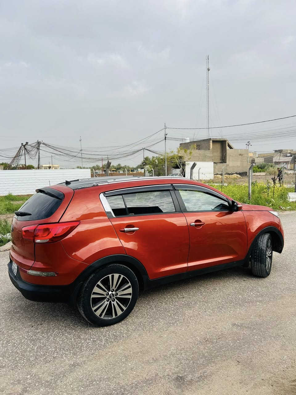 سلام عليكم سبورتج2012خليجي كير ومحرك وحدادايه كفاله محرك دوش المرغوب  بيها مكانات صبغ ابيع حزام رقم بغداد انكليزي السياره  السعر95وبيها مجال  الاتصال***********
مامتوفر بلخاص👆👆 
مواصفات السياره نص فول غني عن التعريف  تحكم استيرن  شاشه  كامره  اشاير بامري  نضام ايكو  ويل كروم
