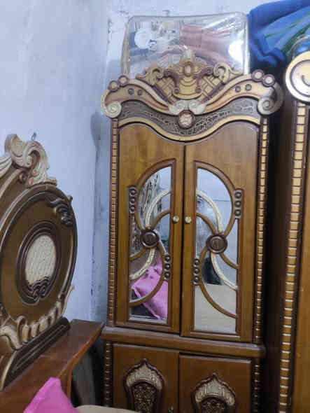 مكلف بالنشر 
غرفة اخشاب ام سته نظيفة تحتاج نجار يضبط اقفالها ويشدها سعرها 400 للتواصل اتصل على الرقم 
*********** واتساب مفتوح مسنجر مفتوح
