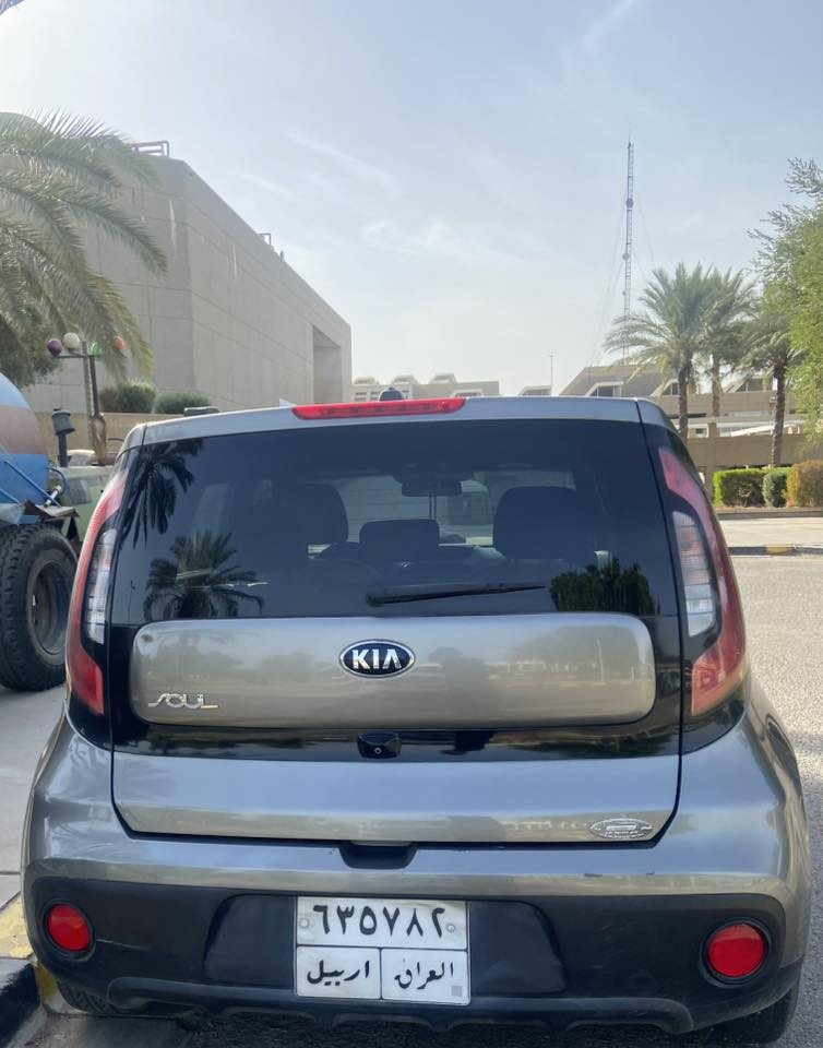 سيارة كيا سول ٢٠١٩ وارد امريكي
ماشية ٤٥ مكانها بغداد الجادرية رقم اربيل 
السعر 125$
***********
