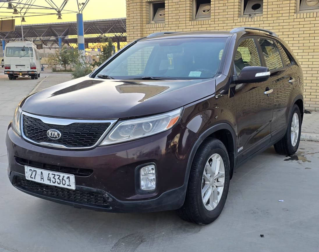 السلام عليكم
كيا سورنتوا موديل 2014 فور ويل  رقم ذي قار نكيلزي 
وارد أمريكي حادثها خفيف جدا تبديل جاملغ امامي  بدون دواخل  بدون أرباك  سياره ليبل واحد كفاله من البارد والجراد  موصفات حلوه 
شاشه كامره تحكمات 
كشنات تدفئه
حساسات خلفيه 
اشاير بالمرء
تبريد 3قطع
منصومه غاز 
مكينه 2400جديده لاتنقيص ولاتبخير 
كير وحداديه وتبريد وتدفئه وكرهبائيات وتخم تاير جاهزه 
السعر (138)بيها مجال بسيط 
العنوان ناصريه 
***********
***********
