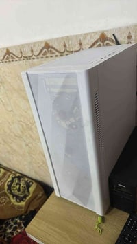 كرت RX580 • معالج Xeon E5-2680 v4 • رام 16GB