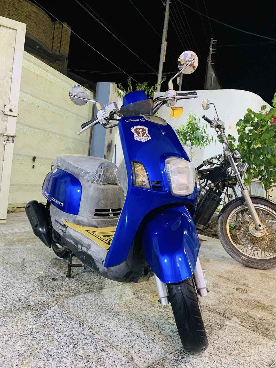 بوليس 🎌للبيع كفاله عامه 🪬كابريته  سعر. 850 وبيه مجال 🎖️***********
