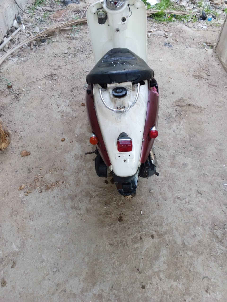 للبيع دراجه كلاسك محرك ناعم شلعه معدل شغال نكره اسعر175 بي مجال المكان بغداد تاجي ارقم ***********موجود وتساب
