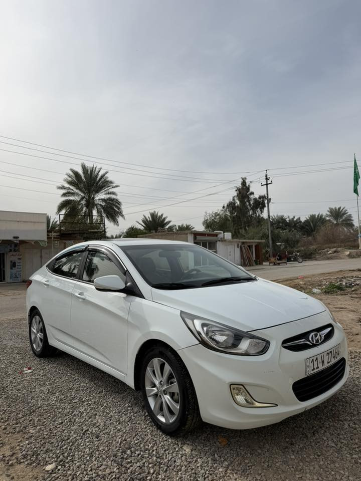 للبيع أكسنت 2015
وارد خليجي 
رقم بغداد الدولي 
سنوية وهزة جديدة 
السيارة ماشية / 68 الف كيلو حقيقي 
السيارة مكفولة من الصبغ والتبديل 
السونار مرفق ب المنشور 
السيارة جديدة كلش 
السبير بعده منازل 
مكاني/ ديالى جديدة الشط 
للاستفسار / ***********
