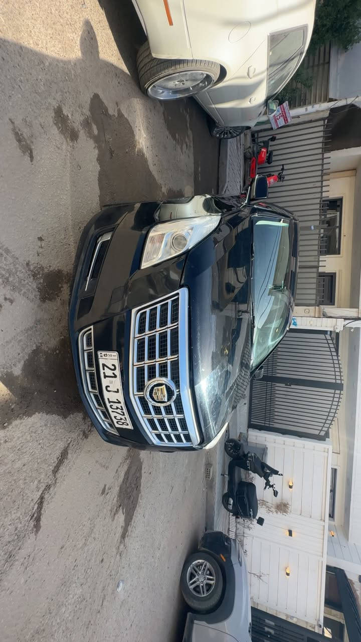 كديلاك xts فول
كشنات جلد وكهرباء 
تبريد وتدفأة بالكشن 
بردة كهرباء مع بردات خلفية 
تخم ويل مال 2019
شاشة كبيرة مع قاصة
السيارة هواي بيها مواصفات 
موديل 2013 
بصمة ابواب مع لدات ترحيب كاملة
السيارة بيها صبغ بنيد السعر 127 ورقة 
للاستفسار ***********
