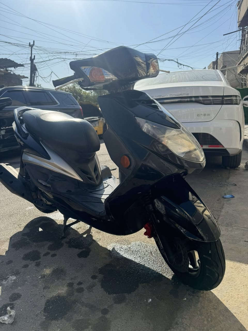 سلام عليكم دراجه سكنس فحل نوزل خطين طلاعات مكفوله كفاله عامه 
مكان بغداد الطوبجي السعر 1400 وبيه مجال 
***********
