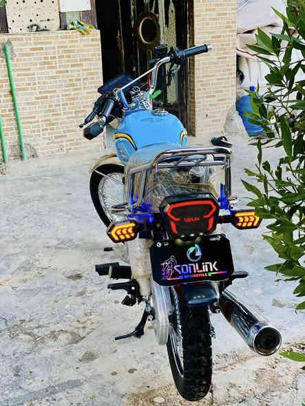 السلام عليكم تايكر سونك الباب الاول الاصلي صارلهاا شهر من مطلهاا من الوكيل مكفوله كفاله عامه السعر 825 وبيها مجال للاستفسار اكثر اتصل ***********
