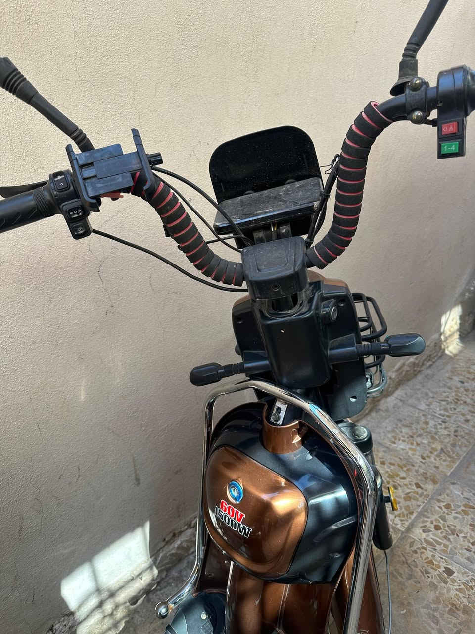 باسكيل  شحن His نظيف
بطاريات بحالة جيده تاخذه شرط الفحص
سعره ٣٧٥ وبي مجال

***********
