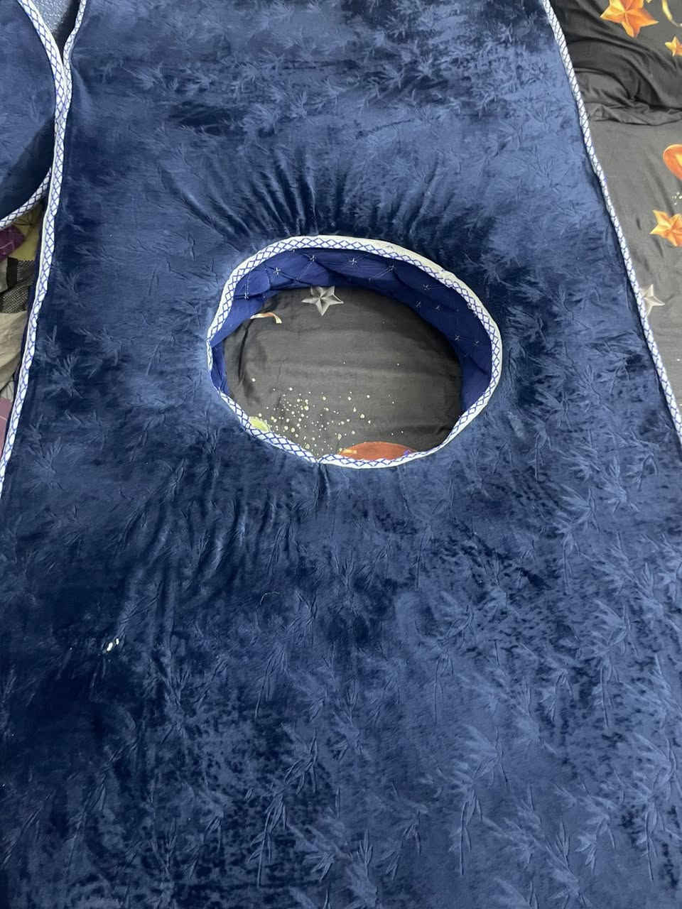 دوشك حقن للبيع 
السعر 75 وبي مجال 
مكاني حي الرساله الثانيه


**إذا كنت صاحب هذا الإعلان وتريد حذفه لأي سبب، رجاءا أرسل رسالة إلى الدعم الفني**