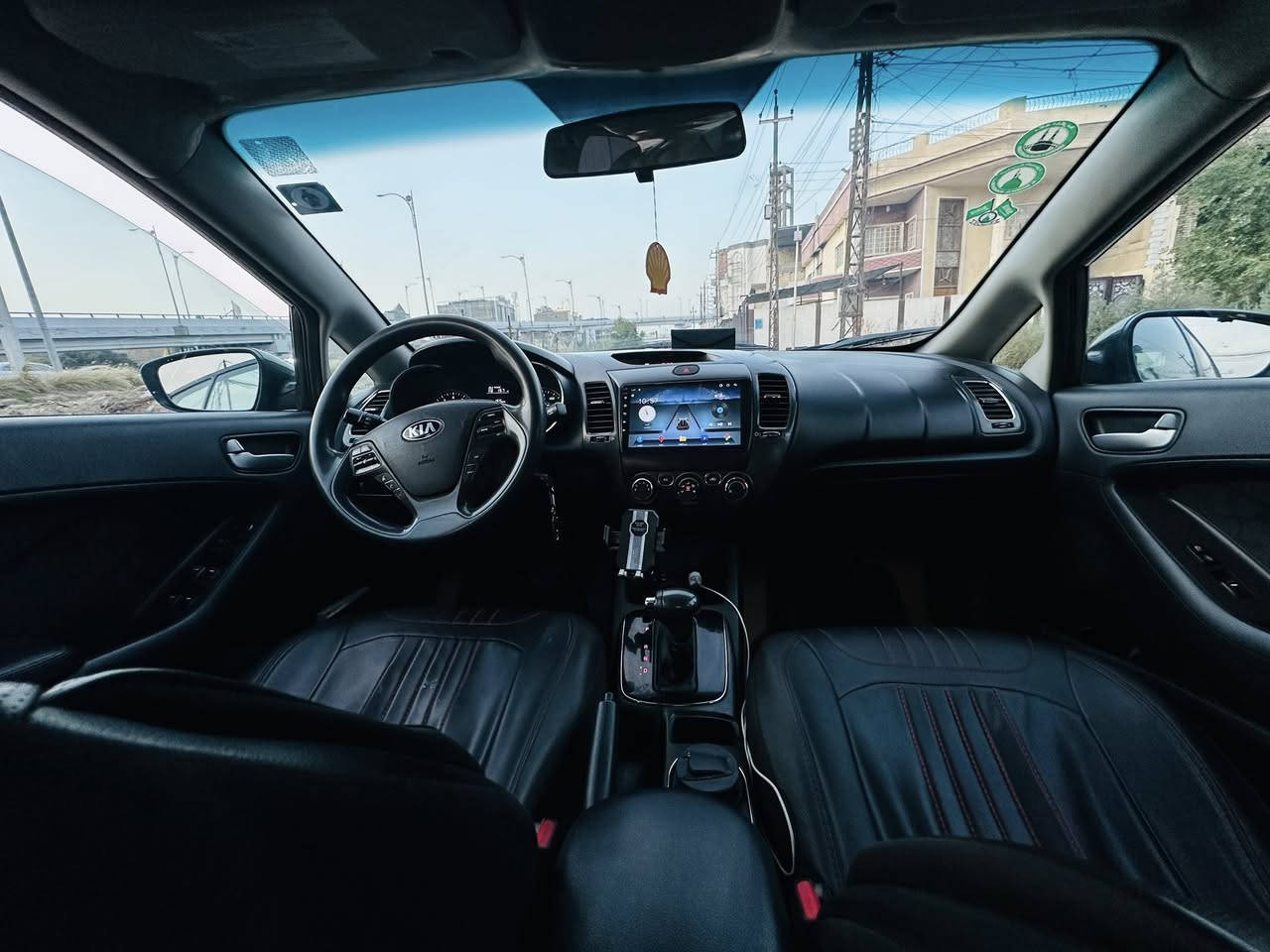 السلام عليكم فورتي 2018 وارد أمريكي
حادثها جاملغ اليمنة وبنيد بيها صبغ قطعتين فقط جاملغ وبنيد  
مواصفات السيارة 
كير ثلاث وضعيات قياده 
شاشه 
تحكم استيرن جهتين
دسك أماي خلفي 
 كروز سرعا
منظومت تبريد كله جديدة كبريسر فريز راديتر بواري كلة جديد على أديه 
كير ومكينه مكفولات برغي ما مفتوح منها  
محرك 2.0L دوش 
صدر امامي خلفي جديد 
السياره ماشيه 104
رقم بغداد بسمي تحويل ثاني يوم 
مكانها الدوره المهديه الثانيه 
***********
السعر ١٢٦
