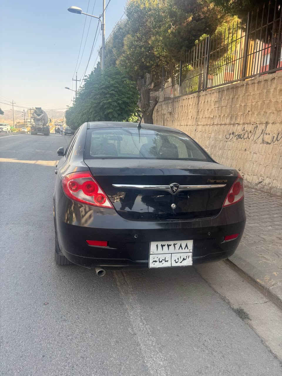 پڕۆتۆن ٢٠١١ 
گێر ئۆیۆماتیک ٤ جام کارەبا ABS سوکان ڤۆلیۆم شاشەی بۆ دانراوە یەک بست بۆیاخی هەیە و هیچی کەی نییە سەنەوی بەسەرچووە 
سەیارەی مەعرەز نییەو ٦ ساڵە لای خۆمە
 ٥٩ وەرەقەو مەعامەلەیەکی کەم (***********)وەتسئەپ
(***********) تەلەفون السليمانية, العراق
