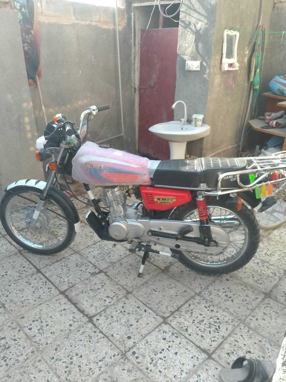 السلام عليكم نامه شلامجه للبيع اوراق اصولي تعمير شاصي15غراض25كفاله عامه مراوس ترهم سعر ب واحد بيه مجال قليل ***********
